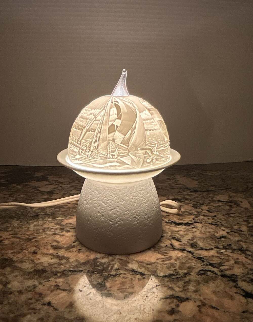 VTG Bernardaud Limoges White Porcelain Lithophane Electric Luminary Lamp Sailing